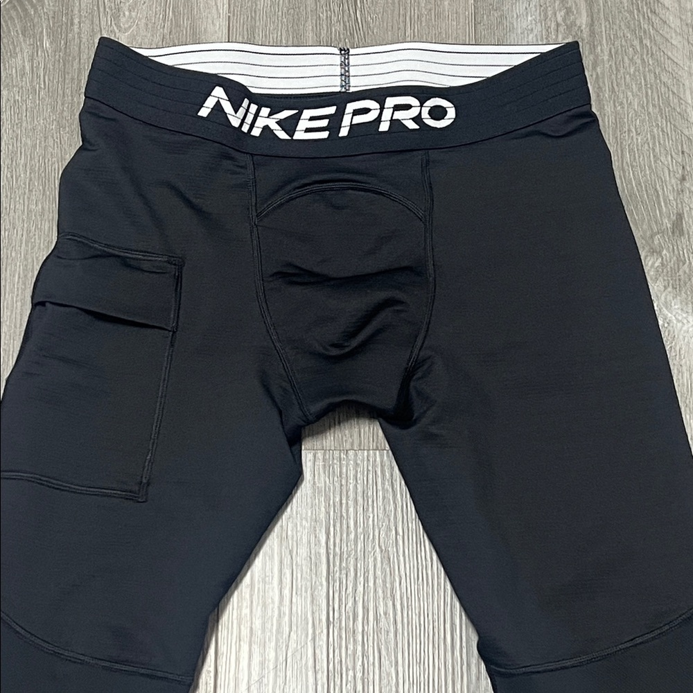 Nike Pro Dri Fit Mens leggings with a pocket / black / Size L - Picture 3 of 13